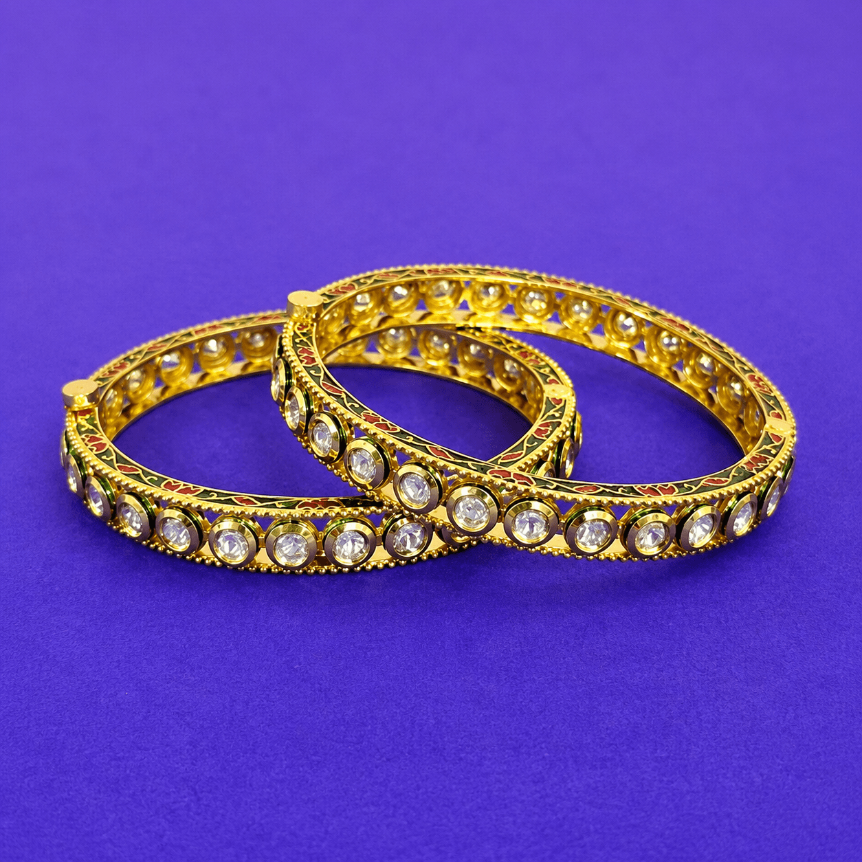 Elaris Bangles in White, size 2.4