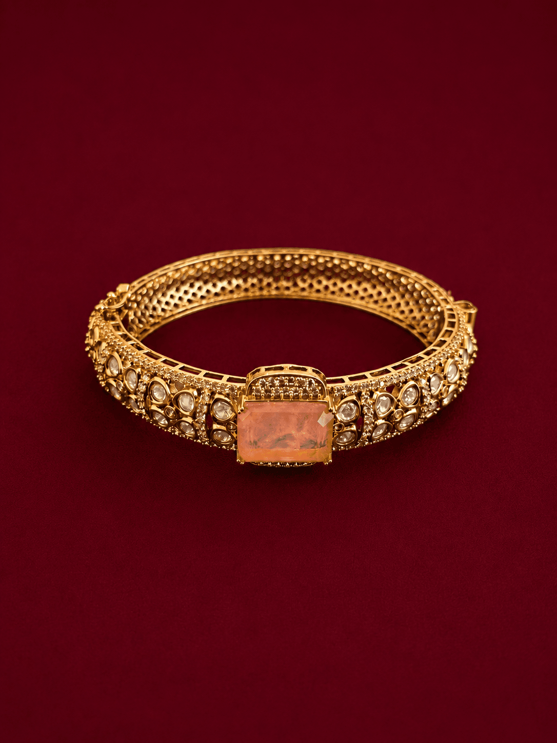 Ravelle Kada in Pink, size Free