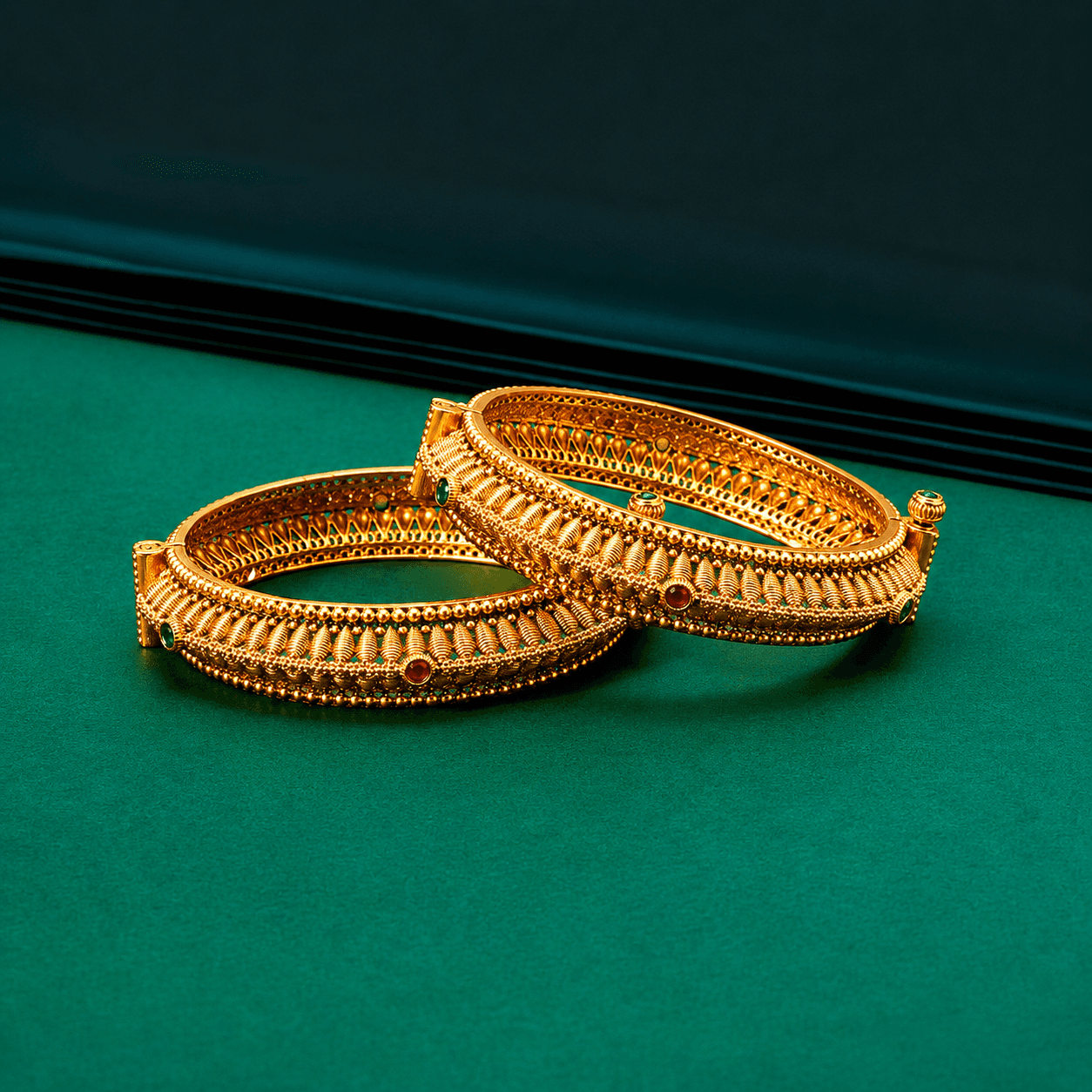 Verelle Bangles in Ruby Green, size 2.4